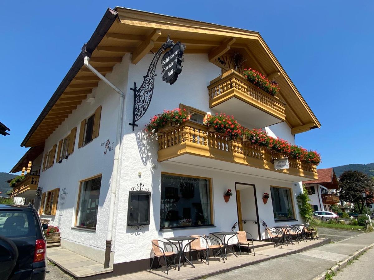 Gastehaus Veronika: Breakfast Buffet & KönigsCard Attractions Included Unterammergau Exterior photo